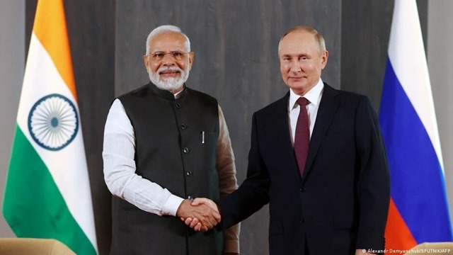 पश्चिमी देशों में आव्रजन कड़ी होने के बीच रूस ने भारतीय कुशल श्रमिकों को रोजगार देने की योजना बनाई