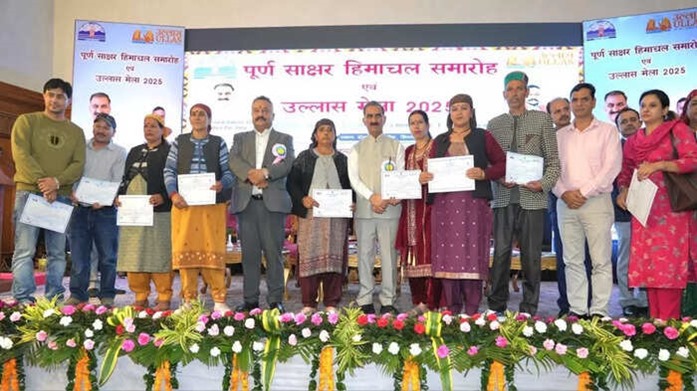Himachal gets the status of a fully literate state
