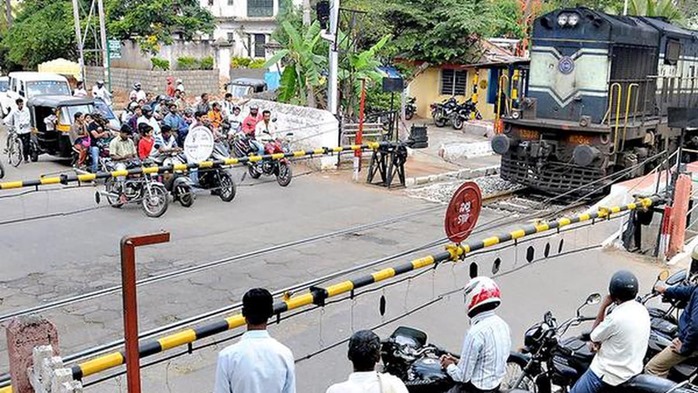 India accelerates railway modernization aims to eliminate all railway gates by 2030