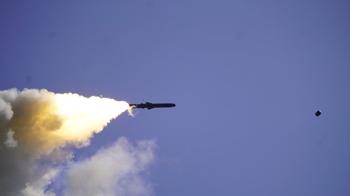 india successfully tests brahmos missile