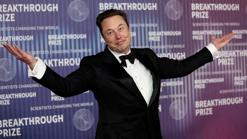 Elon Musk wealth breaks all records
