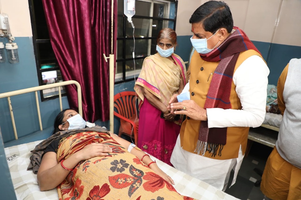 12 deaths due to contaminated water in Indore